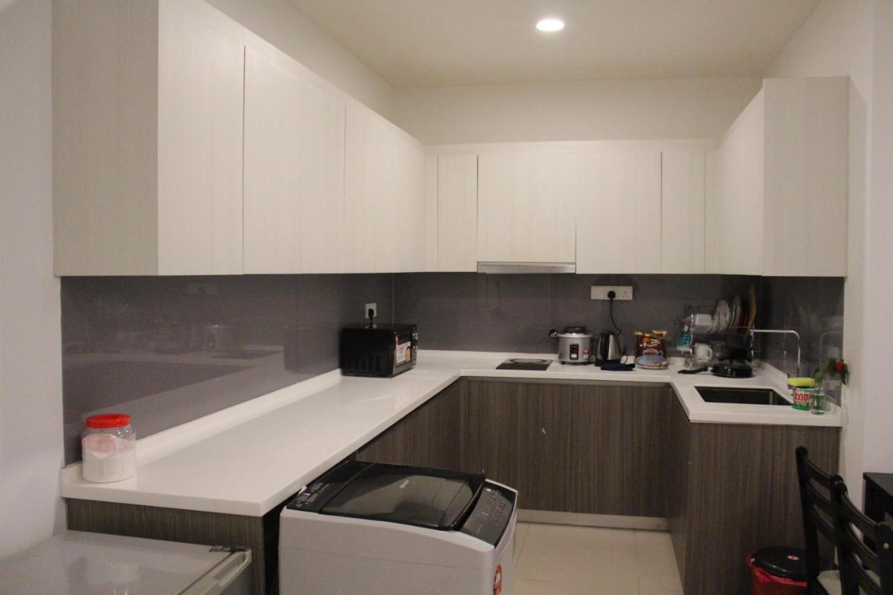 Suasana Suites D'Homestay2 Jb Town Johor Bahru Exterior photo